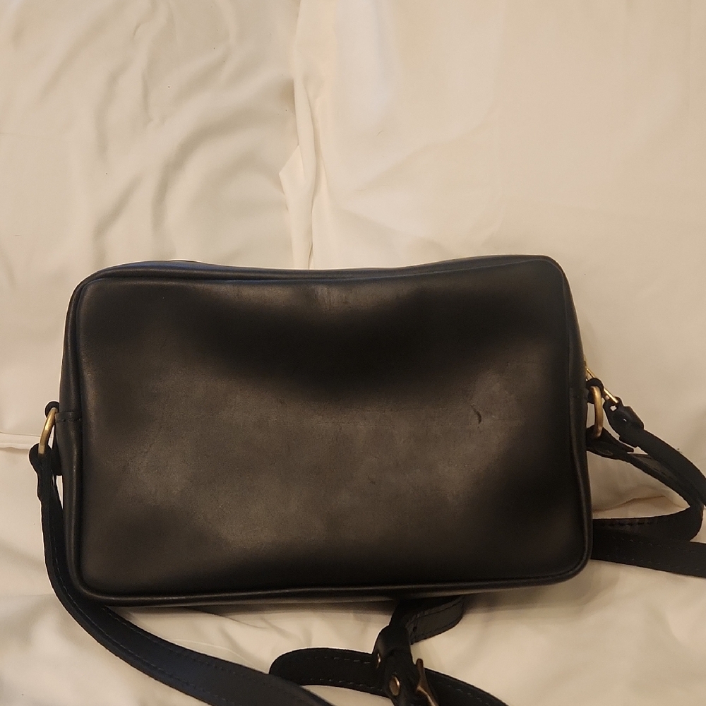 Black PLG Toaster Crossbody Bag Large - Picture 2 of 6
